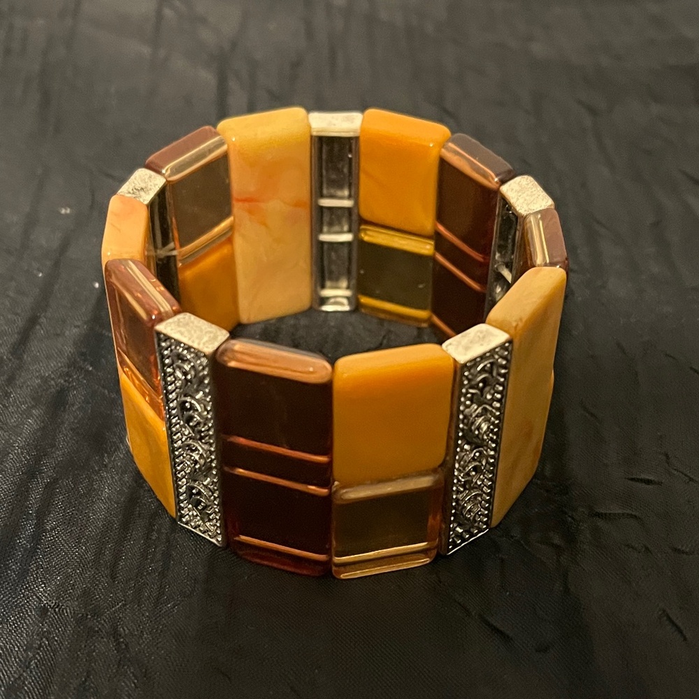 Bracelet orange brown stretchy